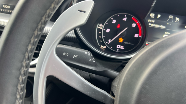 Alfa Romeo Stelvio 2.2 D 210 Speciale 5dr Auto Diesel Estate